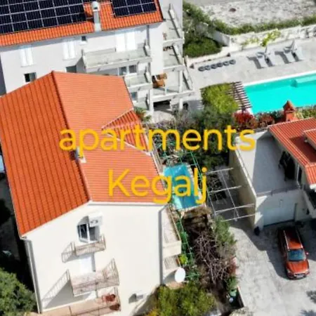 Kegalj - With Pool View Apartment *